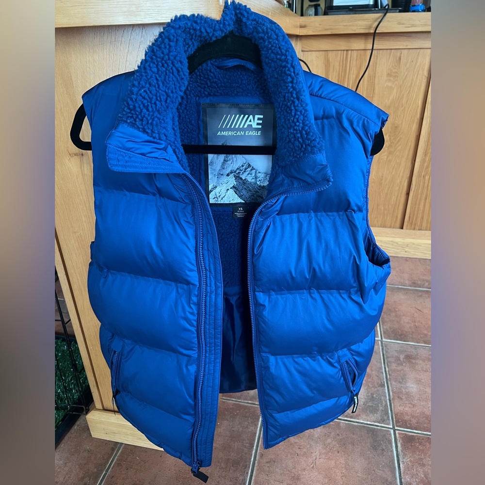 American Eagle Men’s Extra Small Puffer Vest